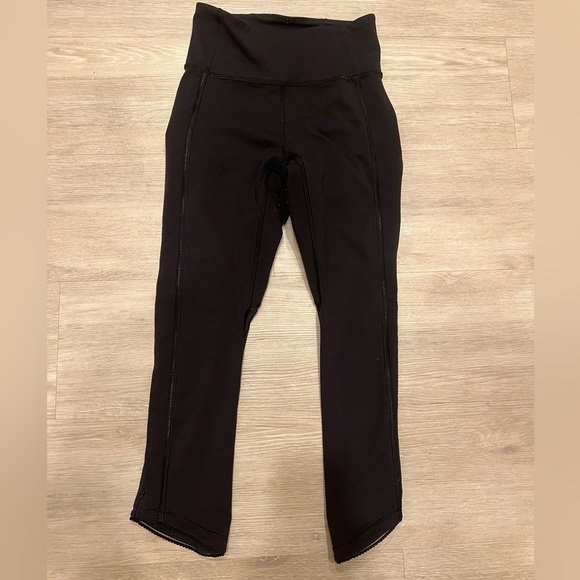 Black Lululemon Wonderunder Leggings - Picture 1 of 5